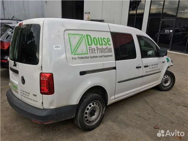 Разбор на запчасти Volkswagen Caddy 2015