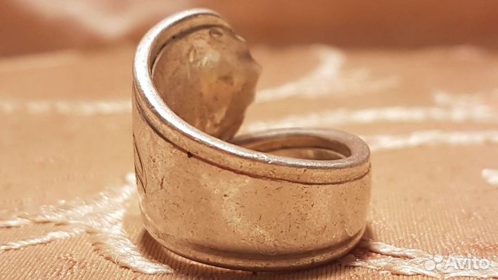 Старинное кольцо с Гербом