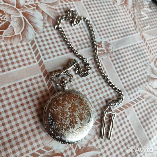 Часы карманные Quartz