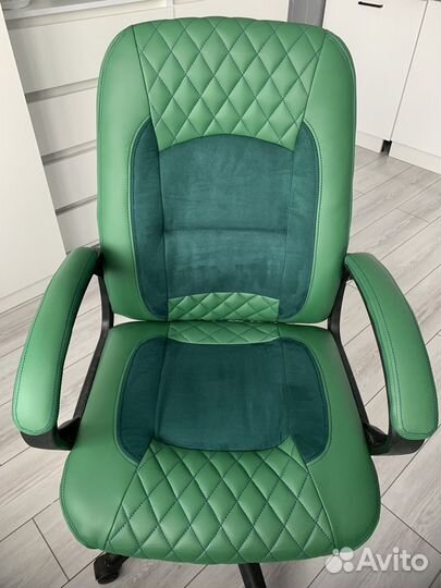 Продам офисное кресло