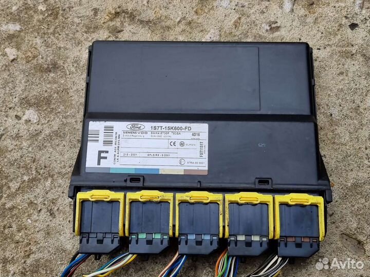 Блок комфорта Ford Focus 1