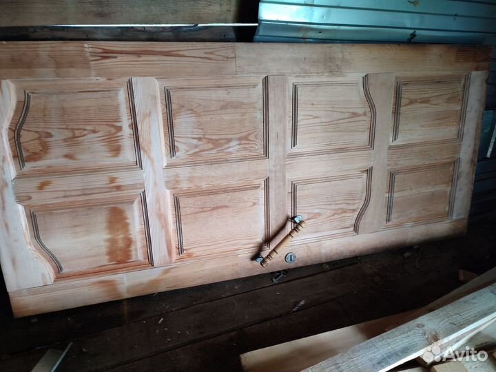 Дверь входная деревянная бу