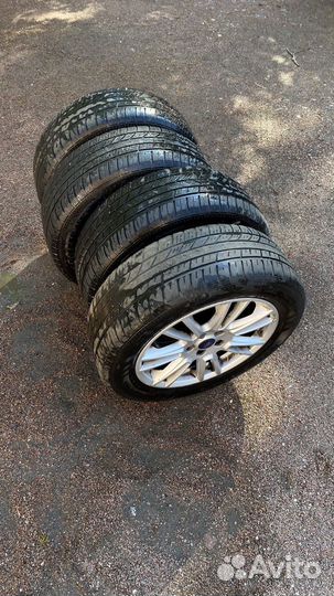 R17 Cooper Discoverer HTS 215/60, PCD 5x108 DIA 63