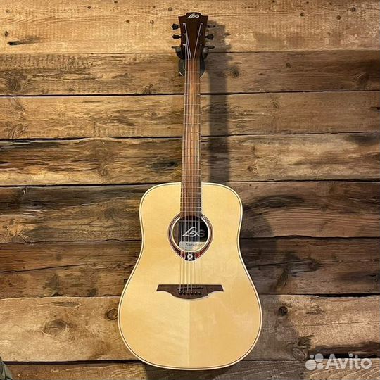 Акустическая гитара из массива LAG GLA T88D