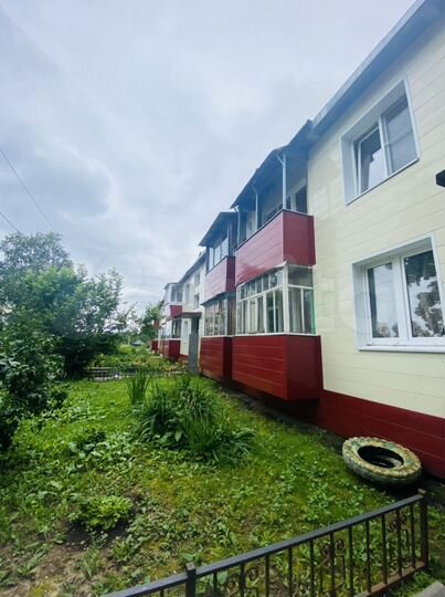 Доля в 2-к. квартире, 44,2 м², 1/2 эт.