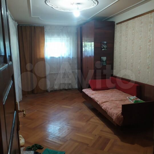 Дом 252 м² на участке 6,1 сот.
