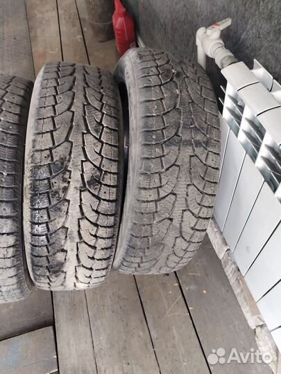 Hankook Winter I'Pike 225/60 R18