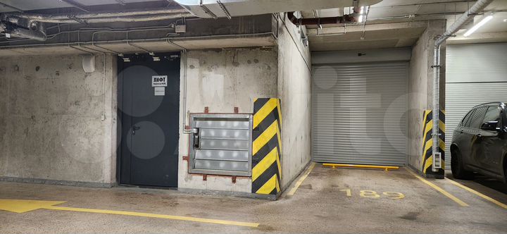 Машиноместо, 14 м²