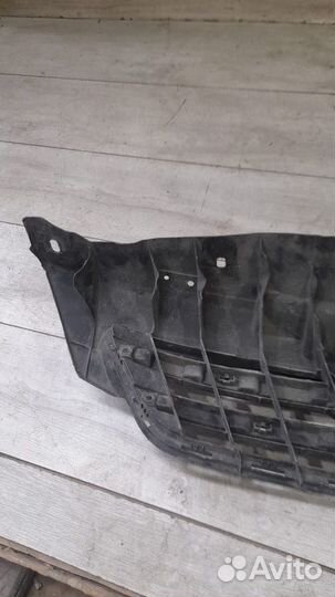 Решетка радиатора Toyota Corolla E 150 С 2006 По