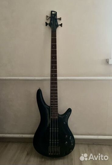 Бас гитара Ibanez SR300E