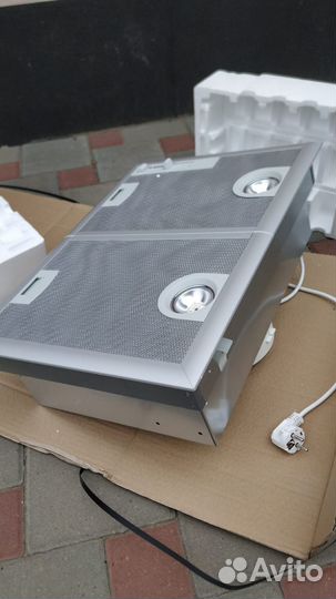 Встраиваемая вытяжка Bosch dhl555bl, 2 мотора