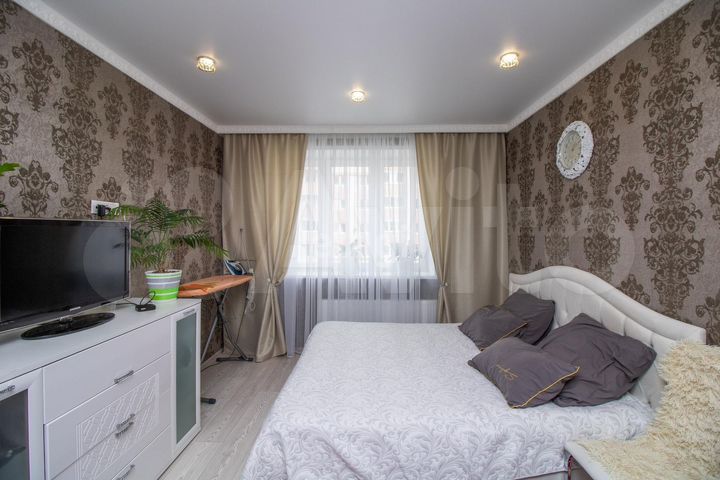 2-к. квартира, 63,8 м², 2/5 эт.