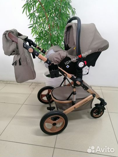 Новая автолюлька на коляску Luxmom (с адаптерами)
