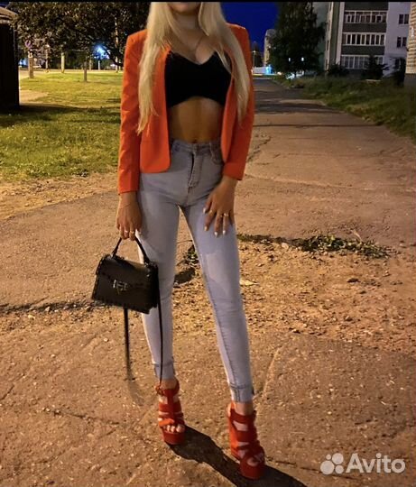 Пиджак красный Befree 42