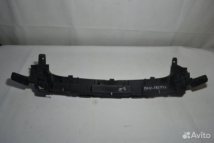 Усилитель переднего бампера Ford Focus 2