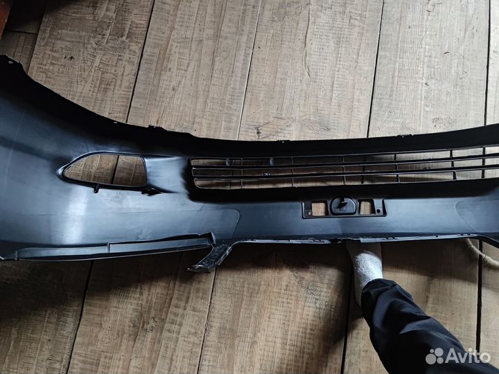 Бампер Передний Toyota Corolla 04-06 Rhd