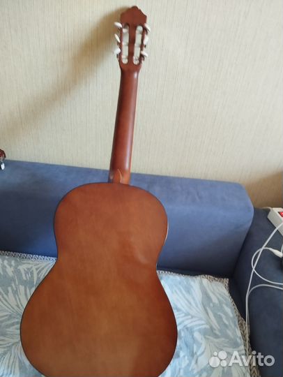 Гитара 6 струнная