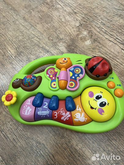 Музыкальные игрушки для малышей