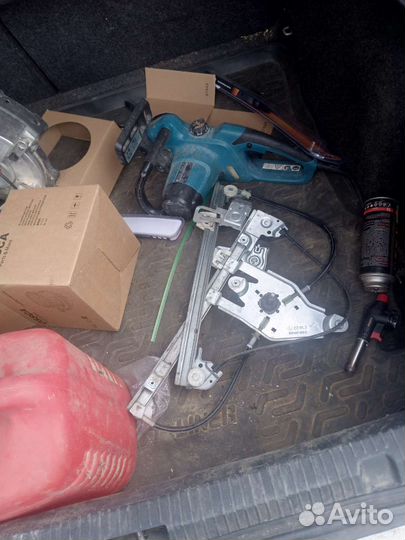 Стеклоподьемник правый передний шкода октавия тур