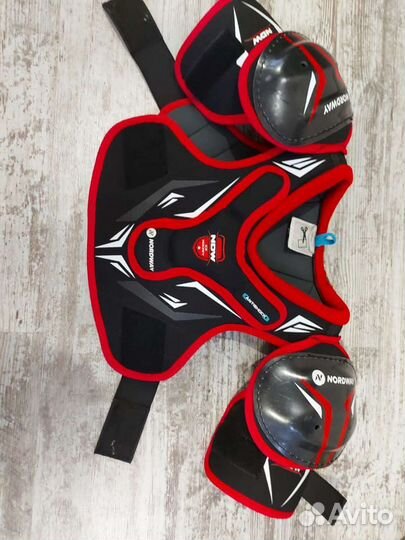 Нагрудник хоккейный jr