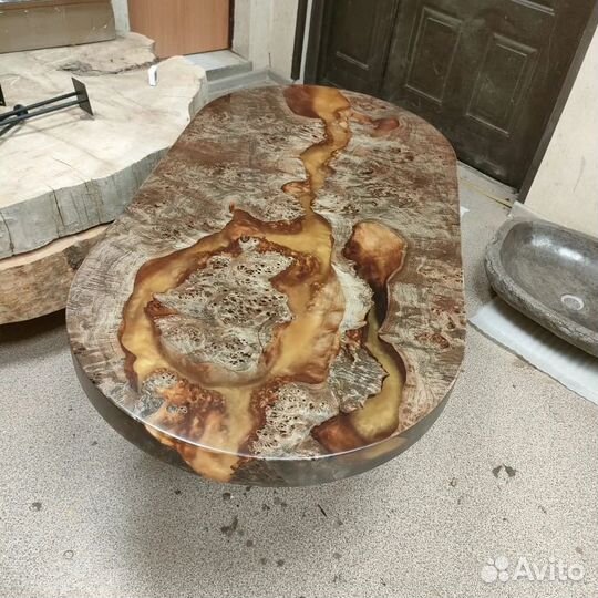 Реставрация мебели из массива и эпоксидной смолы