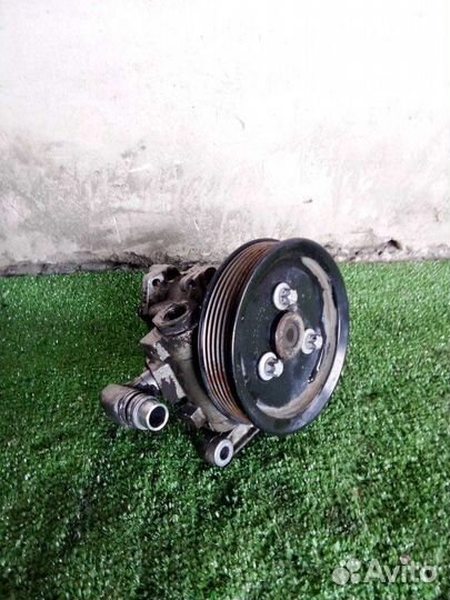 Насос гур Mercedes G-Class W463 M 113.993 2009