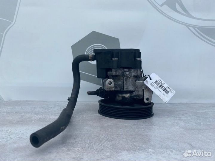 Насос гур Mercedes W204 S204 W211 S211 A0044667001