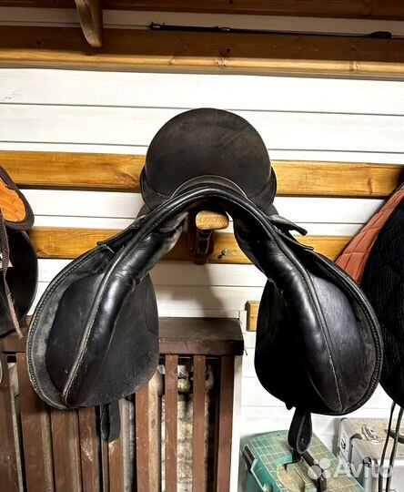 Конкурное седло