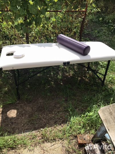 Массажный стол