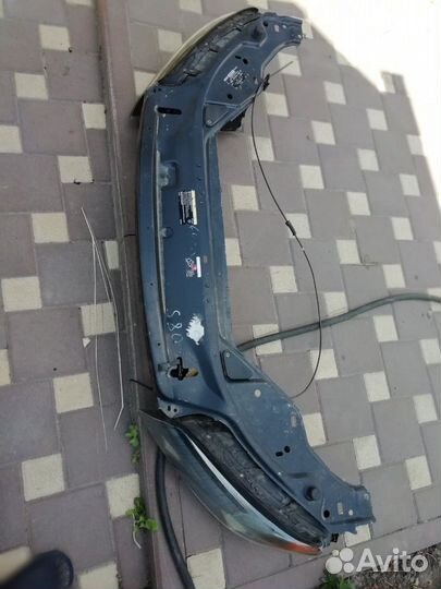 Передняя панель телевизор вольво 80 2009 год