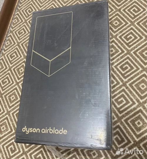 Сушилки для рук dyson