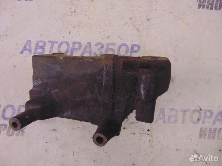 Кронштейн гидроусилителя для Mitsubishi Galant 8