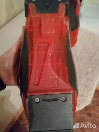 Горнолыжные ботинки