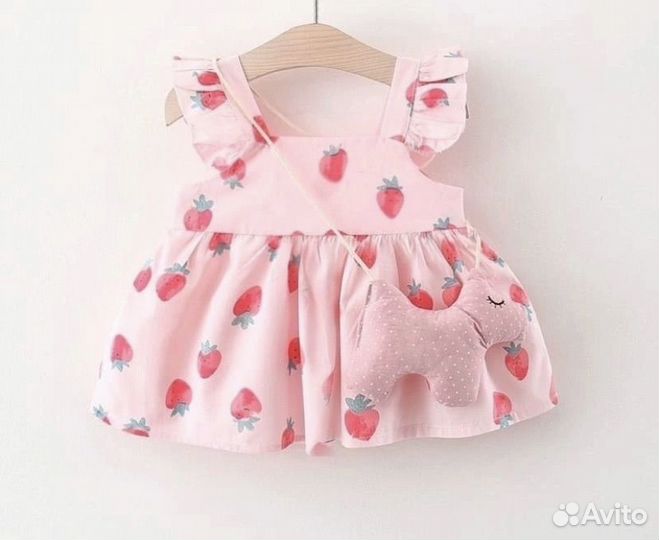 Платье со шляпкой