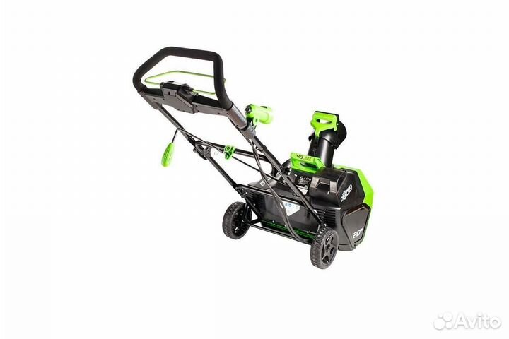 Аккумуляторный снегоуборщик greenworks GD40SB