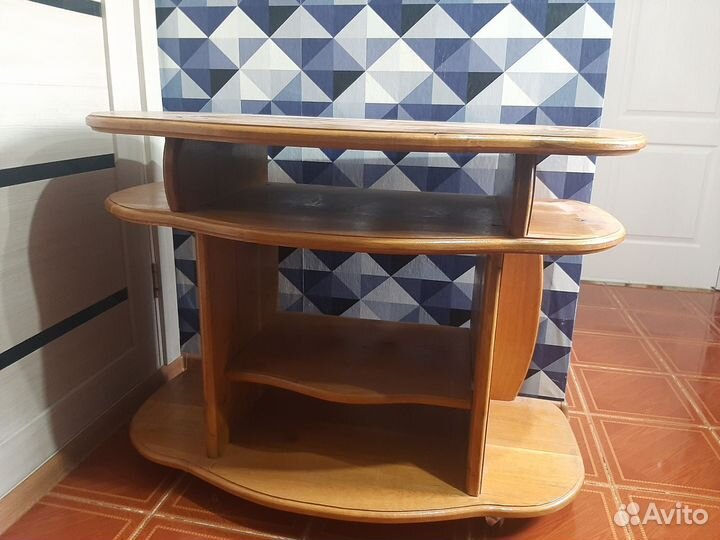 Тумба под телевизор бу дубовая