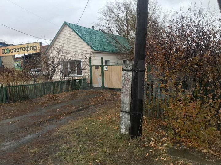 Дом 36 м² на участке 5,3 сот.