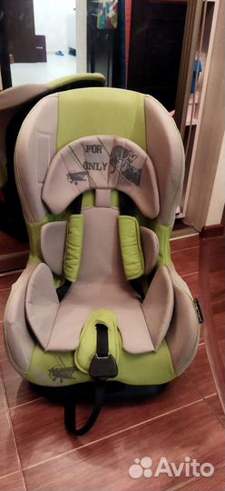 Детское автокресло 0-18 кг