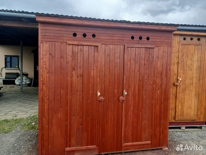 Дачный душ и туалет