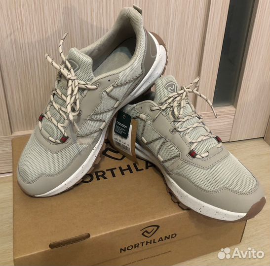 Кроссовки northland р-р 43 новые