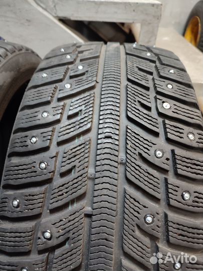 Kumho I'Zen KW22 225/45 R17 94T