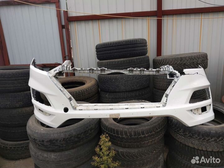 Бампер передний