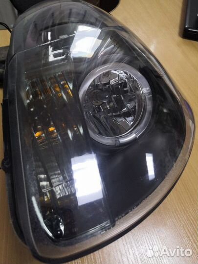 Фара infiniti g35 / Nissan skyline v35 2002