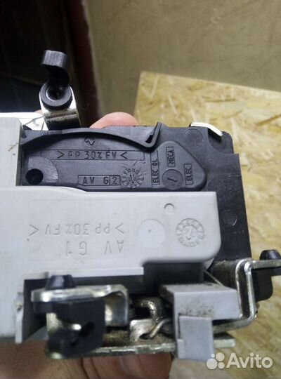 Центральный замок на гранту