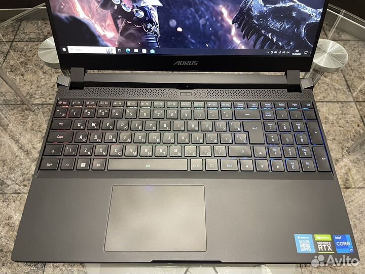 Gigabyte Aorus 5 240Hz 3060 i7 12700H 16 1 TB