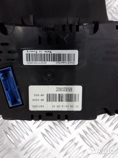 Панель приборов Volkswagen Polo