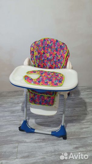 Детский стульчик для кормления
