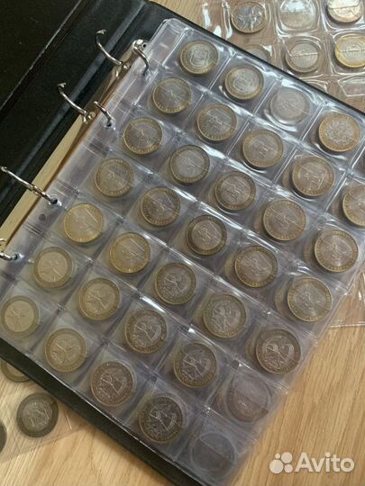 Монеты биметаллические 10 рублей (список)