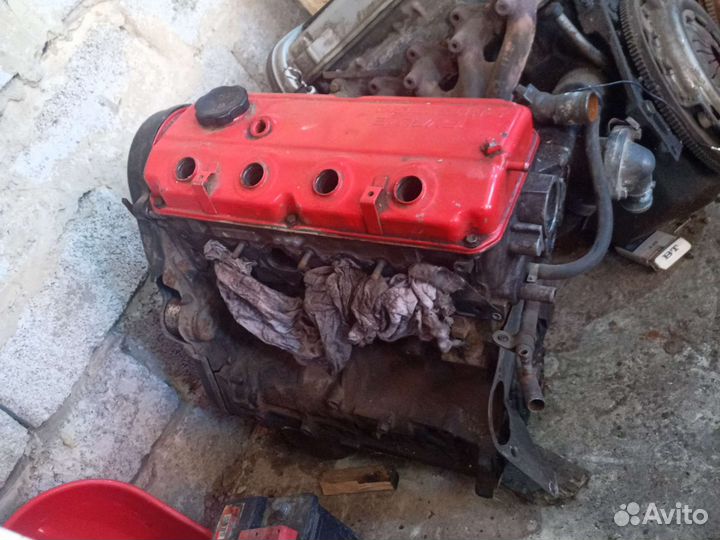 Двигатель Mitsubishi 4G63 2.0