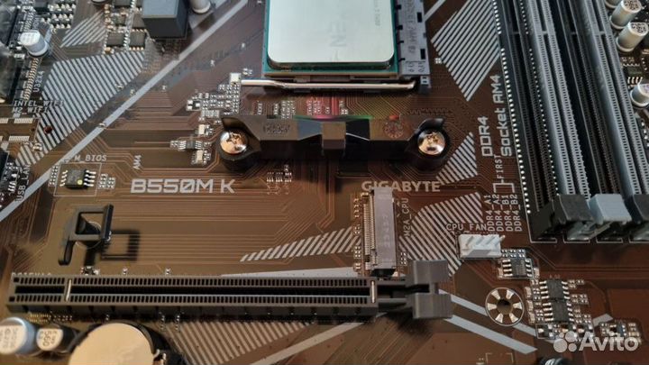 Комплект для сборки. Ryzen 5 5600 и Gigabyte B550M